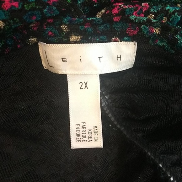 Leith Floral V Neck Ruched Body-con Mini Dress 2x - Picture 11 of 13